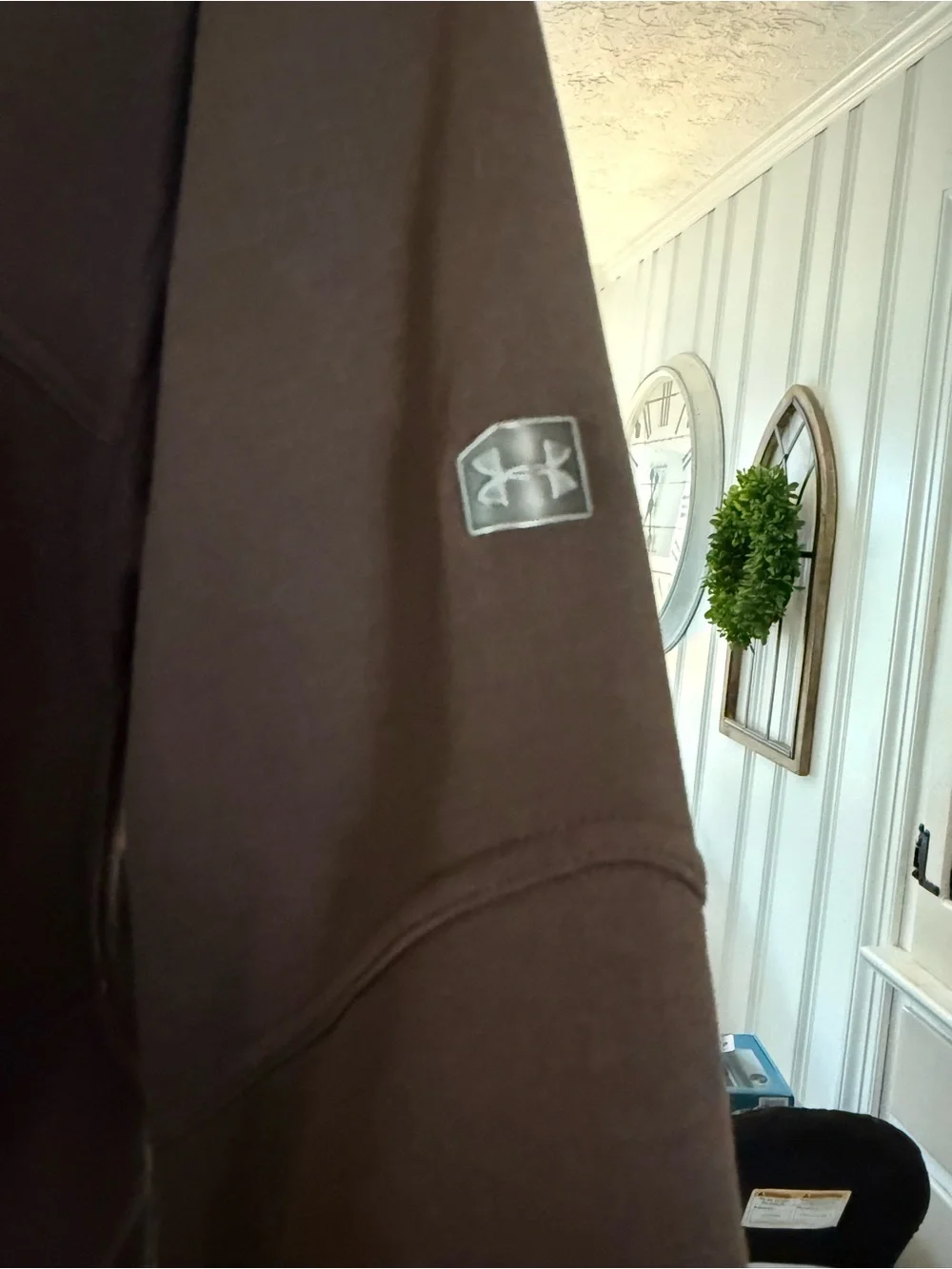 Under Armour Men’s Large Brown Full Zip Performance Jacket